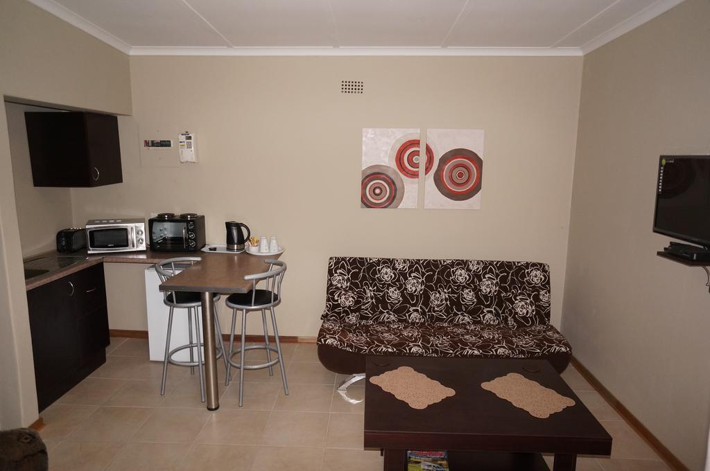 Mckala Guesthouse 킴벌리 객실 사진
