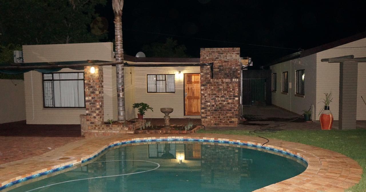 Mckala Guesthouse 킴벌리 외부 사진